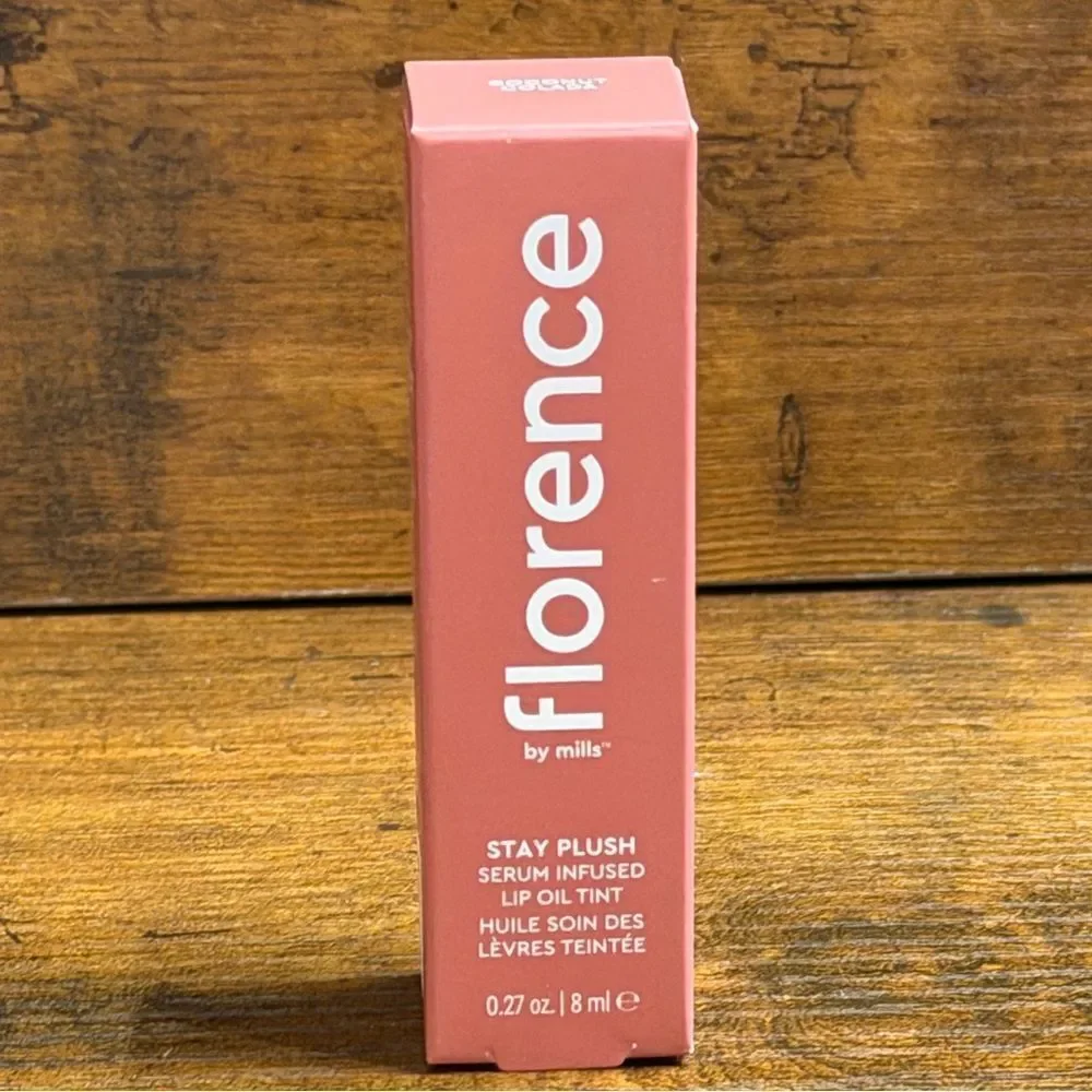 Florence by Mills Stay Plush Lip Oil in Coconut Colada. NEW in box.
